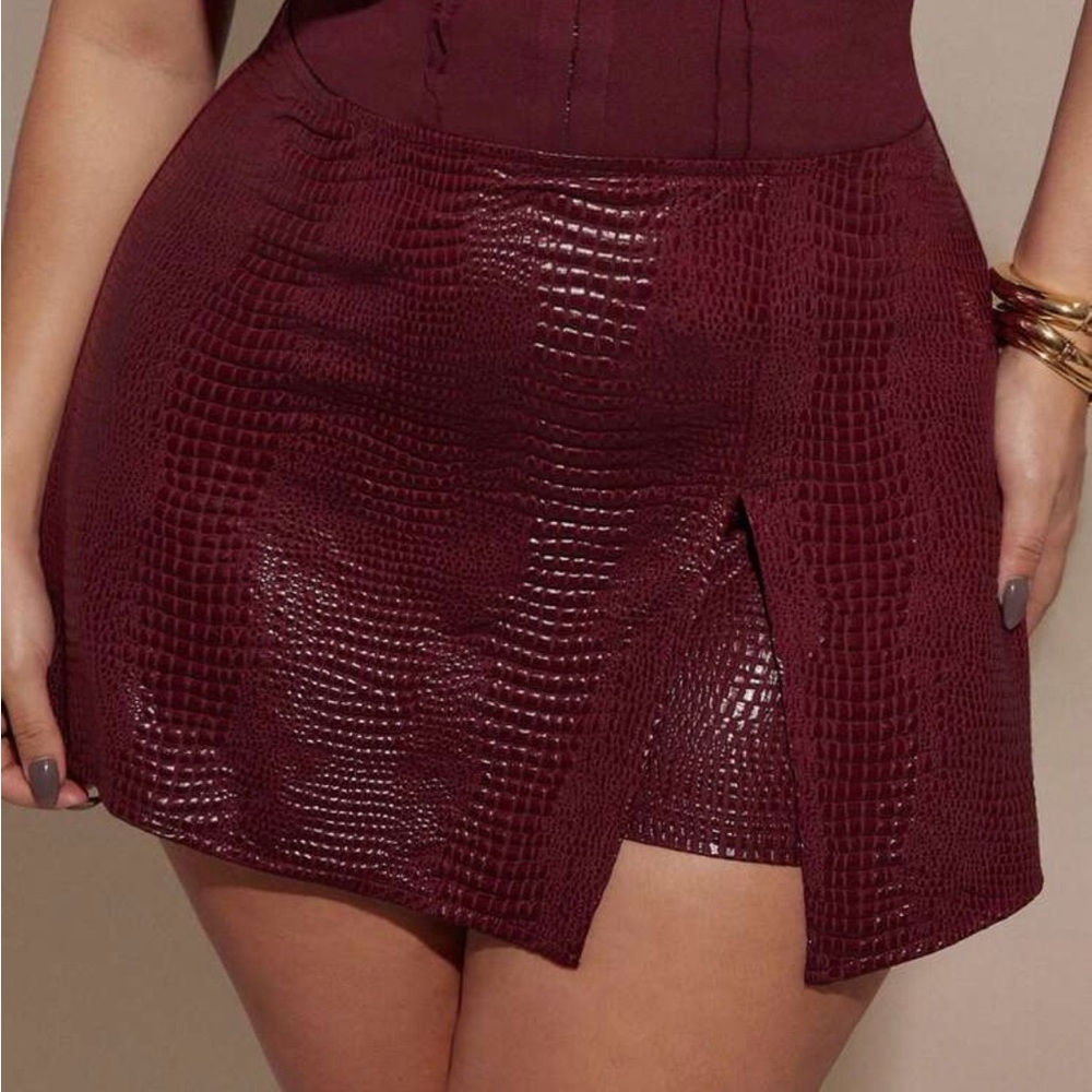 Burgundy Faux Croc Mini Skirt with Front Slit